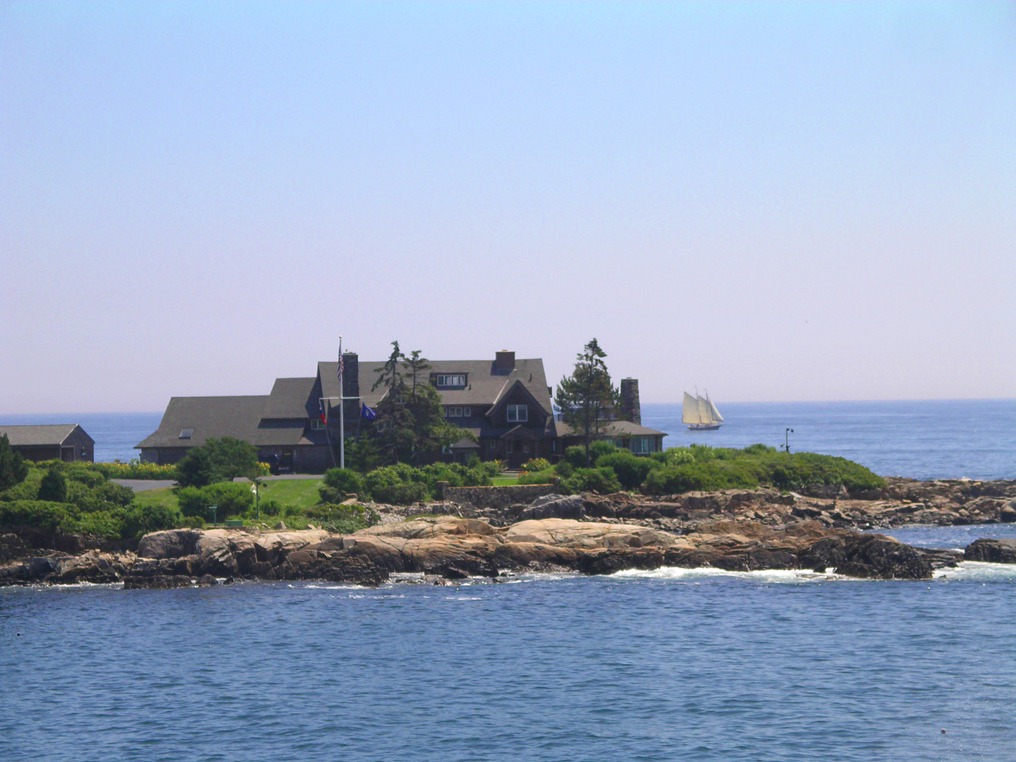 Walkers Point - see much more at KennebunkportMaineLodging.com Site