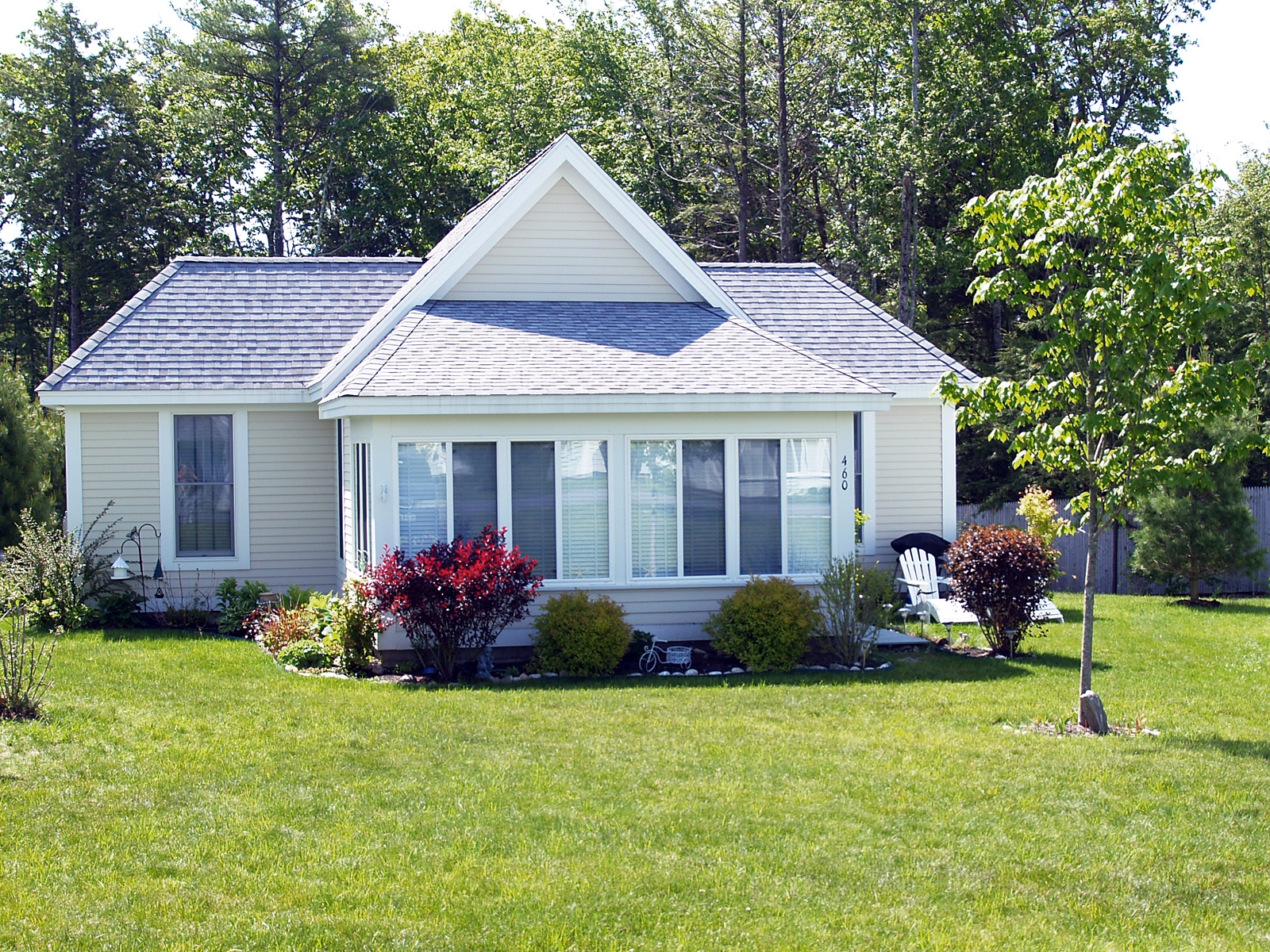 Cottages at Summer Village Visit Maine