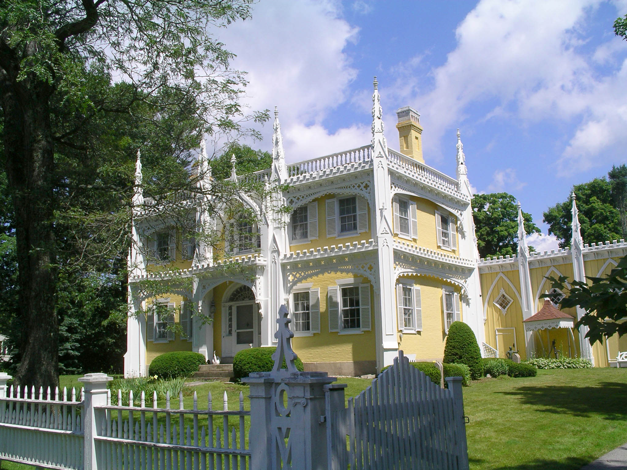 Wedding Cake House - see much more at KennebunkportMaineLodging.com Site