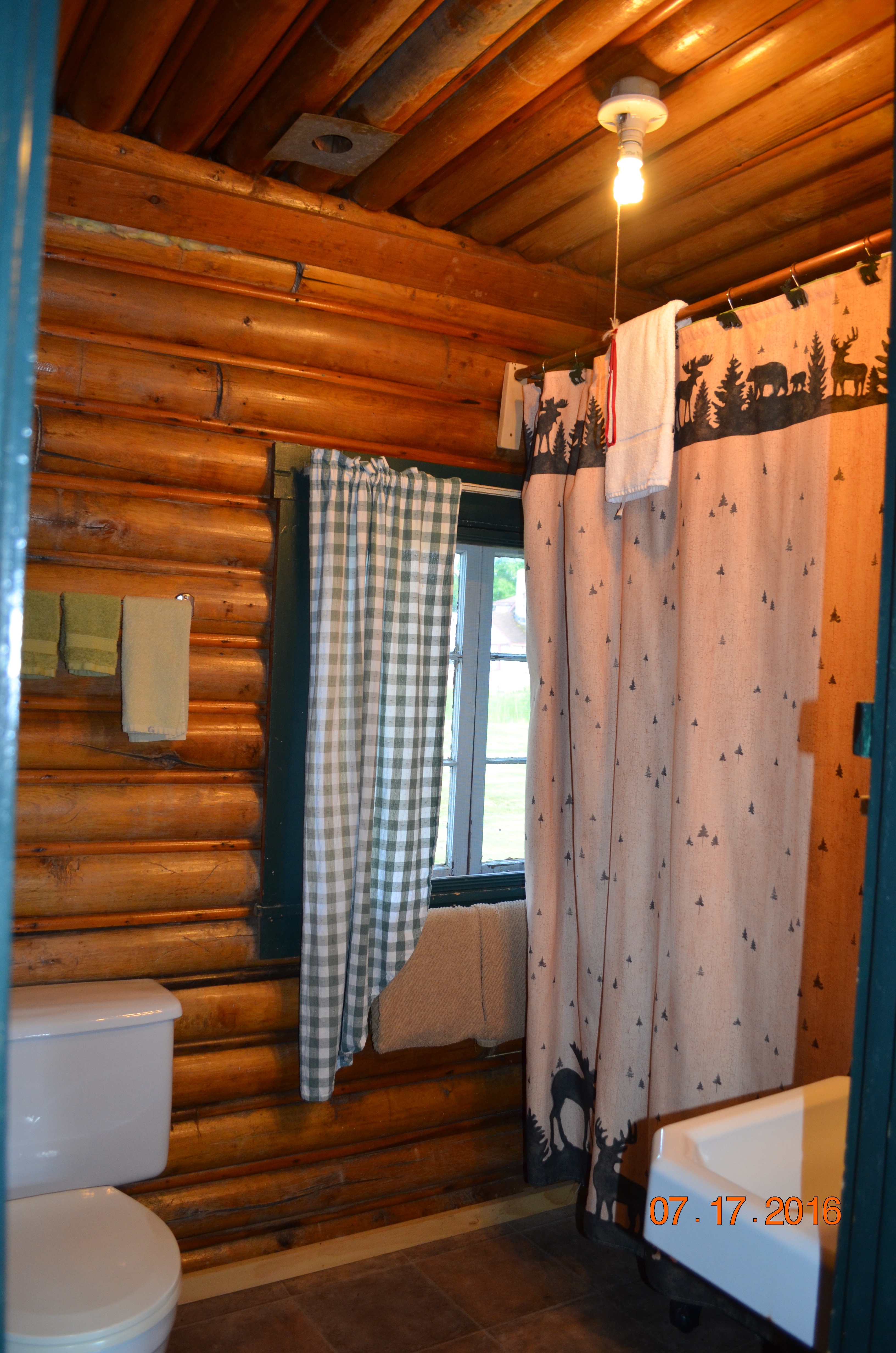 Canabas Bathroom