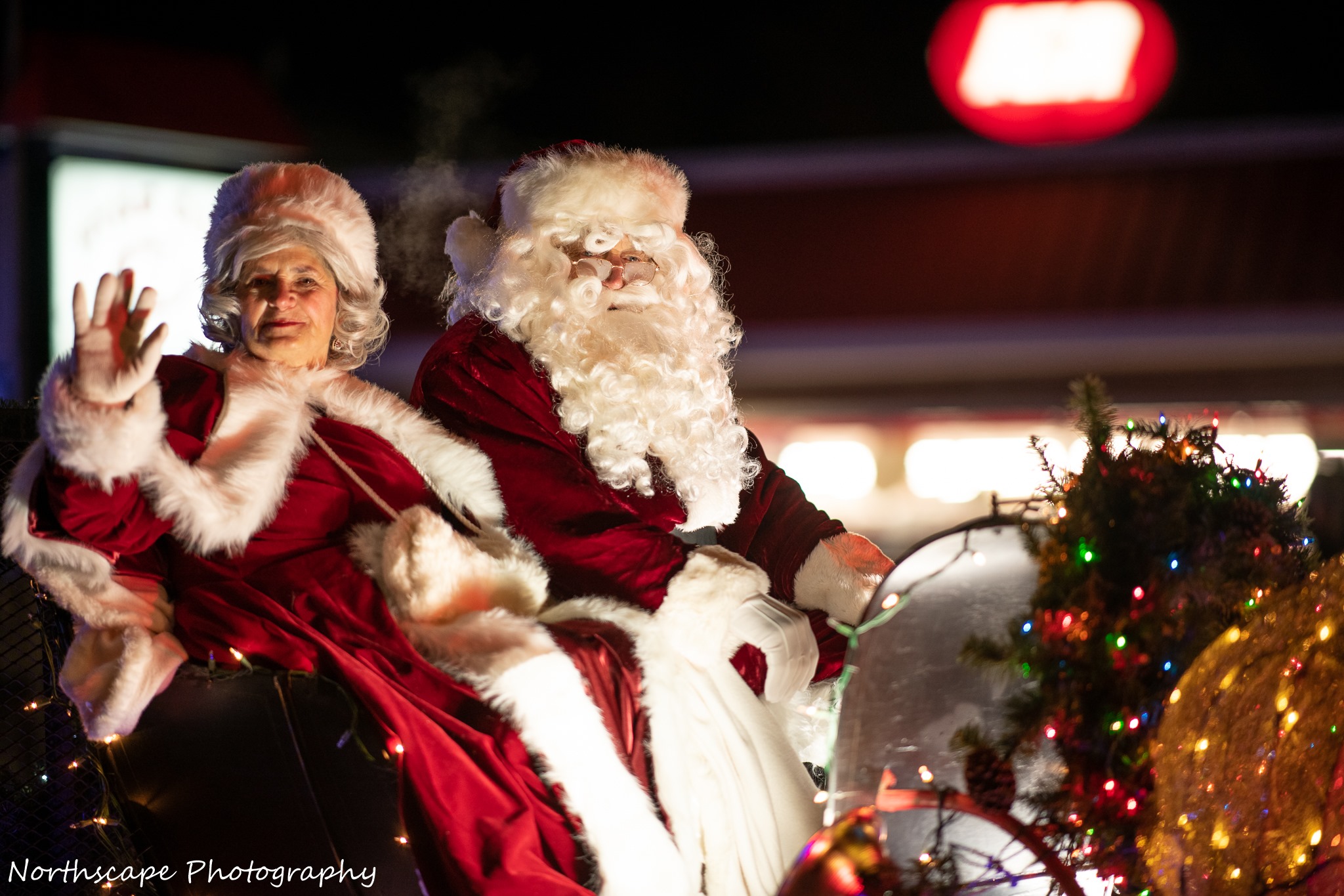 33rd Annual Holiday Light Parade - Visit Maine