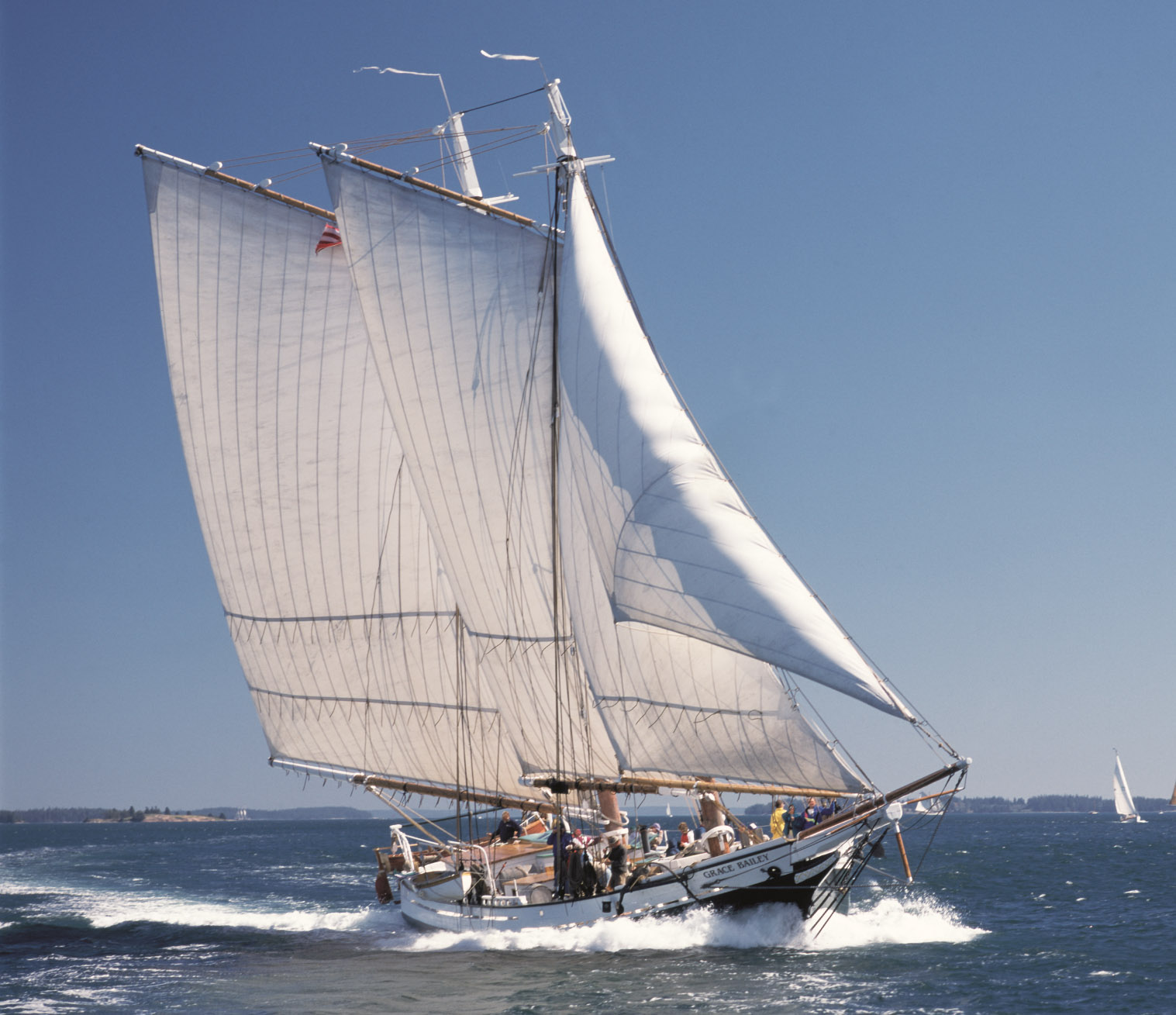 windjammer cruises camden maine