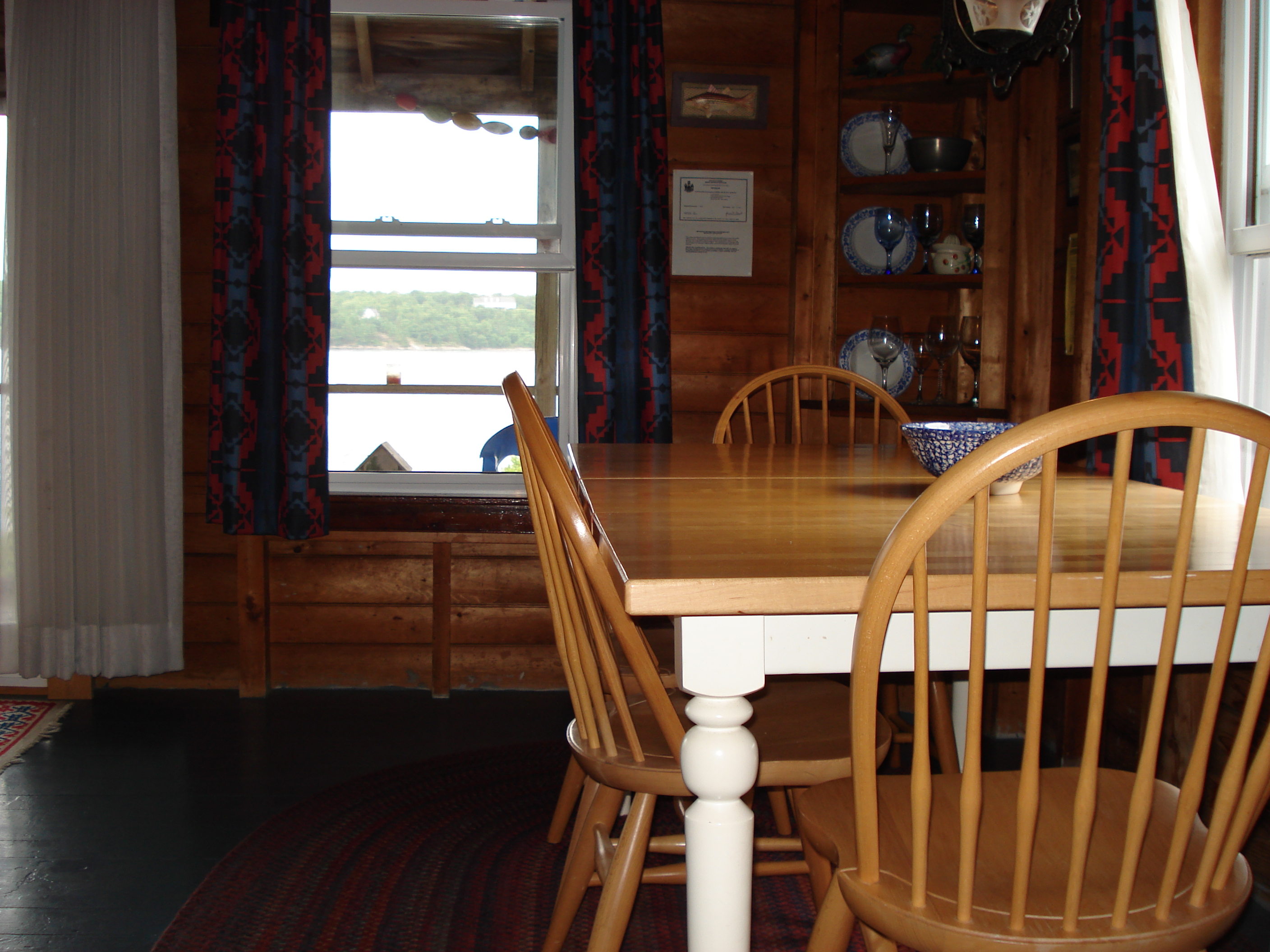 White Rocks Dining Room
