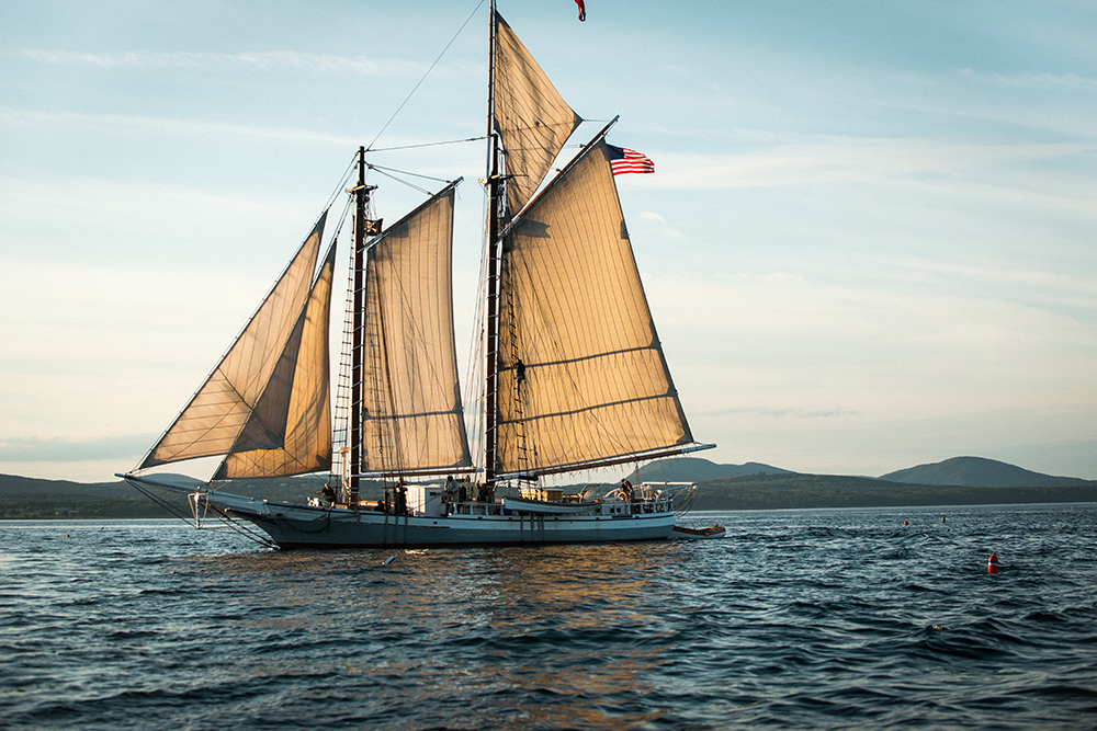 windjammer cruises out of camden maine