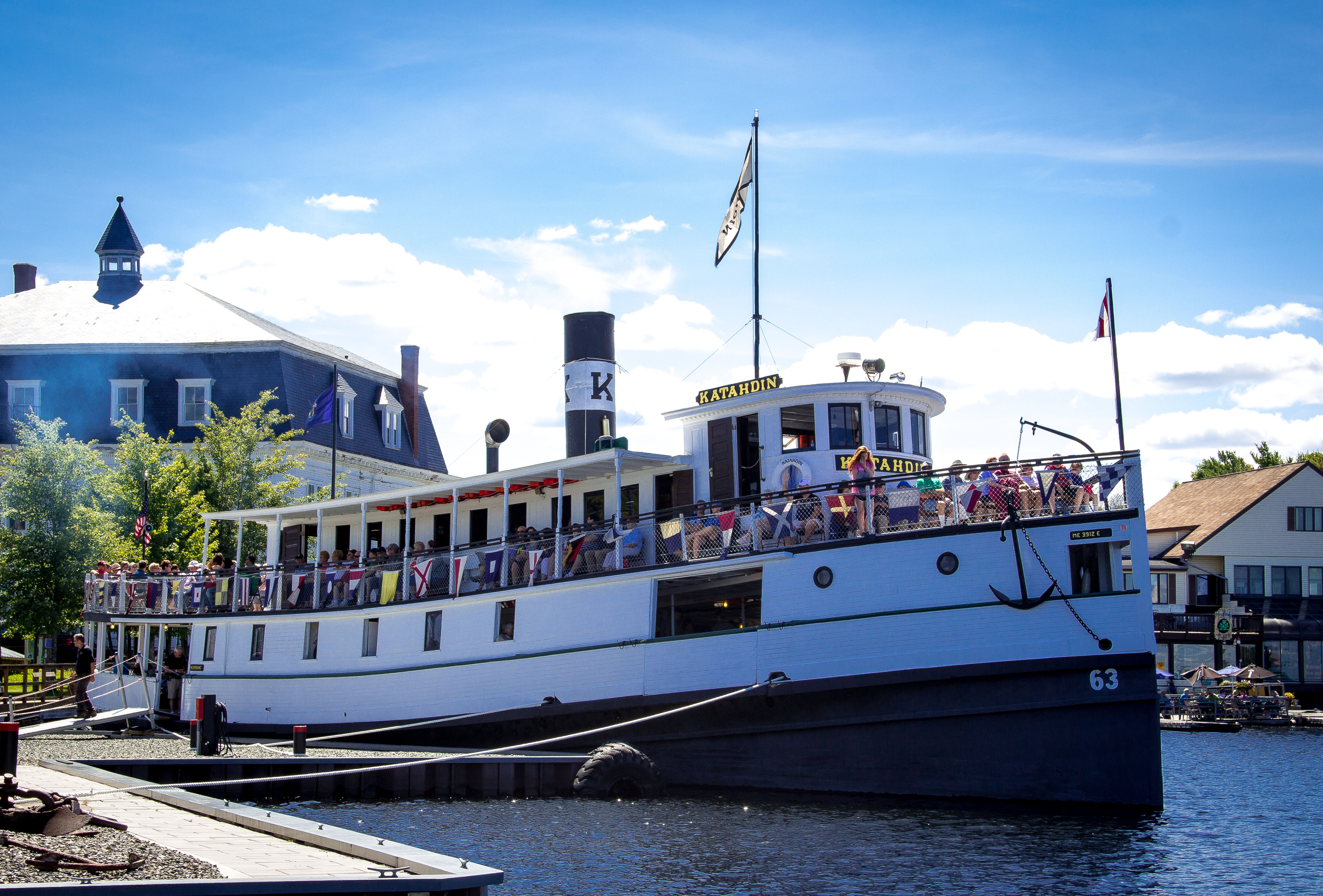 Head of the Lake Cruise
