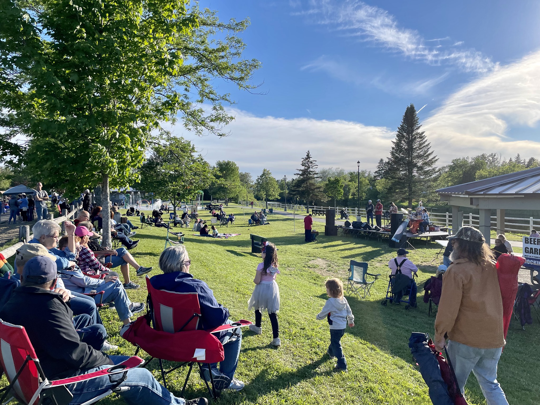 Rockin' on Riverside