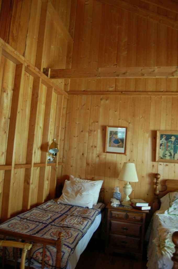 Also in "Minna's Room" -- double bed and a junior twin.