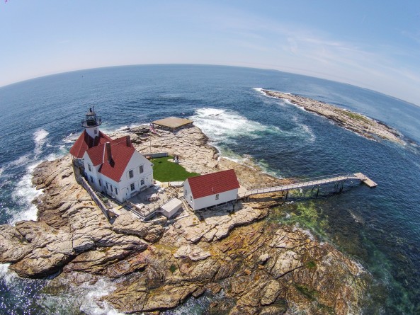 Inn At Cuckolds Lighthouse