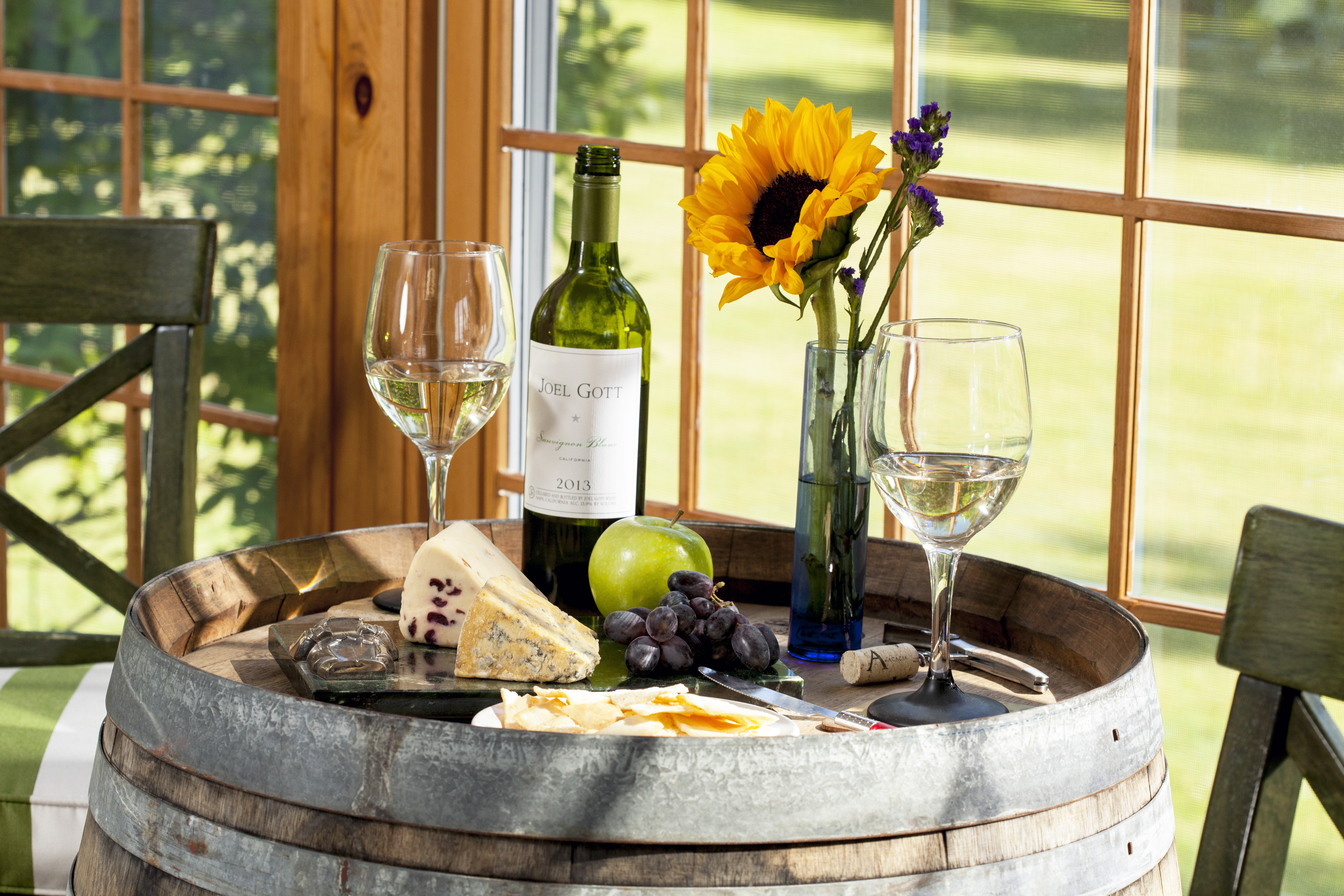 Enjoy the good things in life at the Wolf Cove Inn.