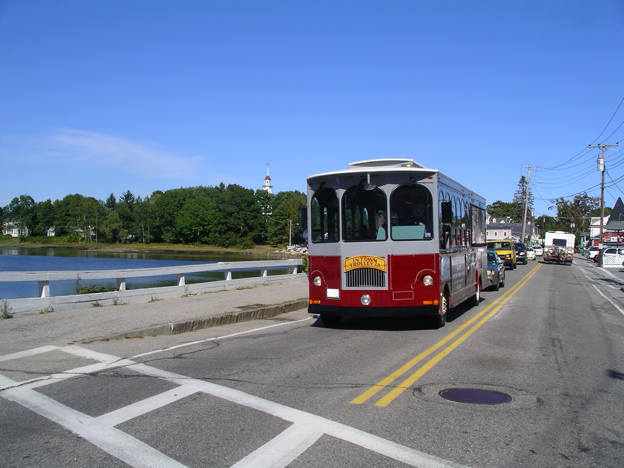 Trolley Kennebunkport - see much more at KennebunkportMaineLodging.com Site