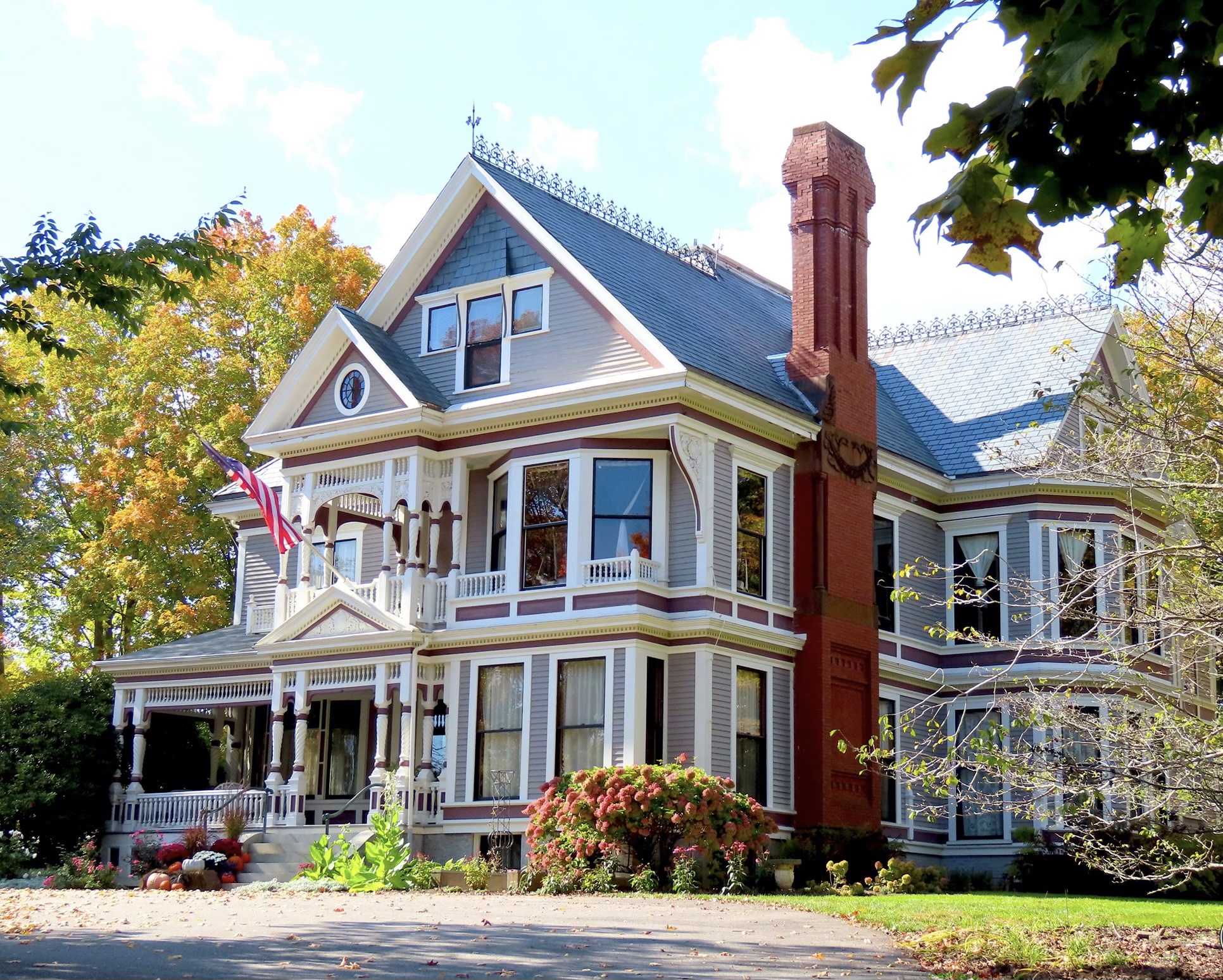 The Lady Mary Inn - Visit Maine