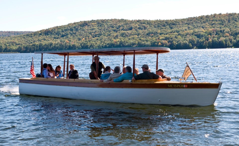 The Oquossoc Lady can carry 10 passengers