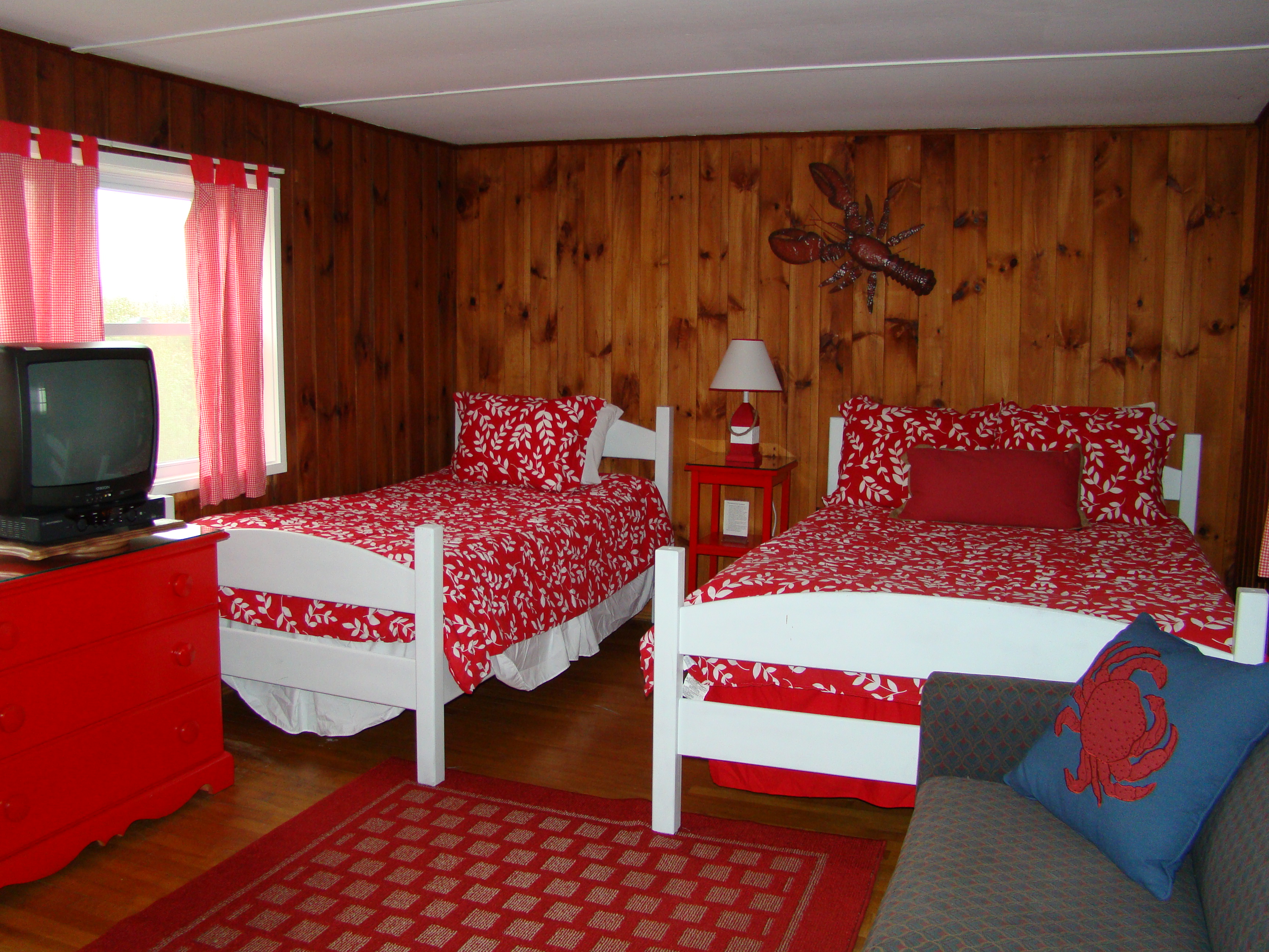 Bay Leaf Cottages and Bistro Visit Maine