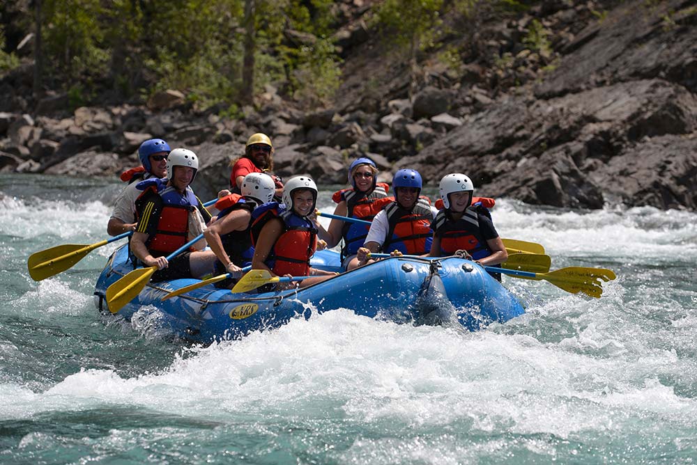 Full Day Whitewater Raft & Lunch image