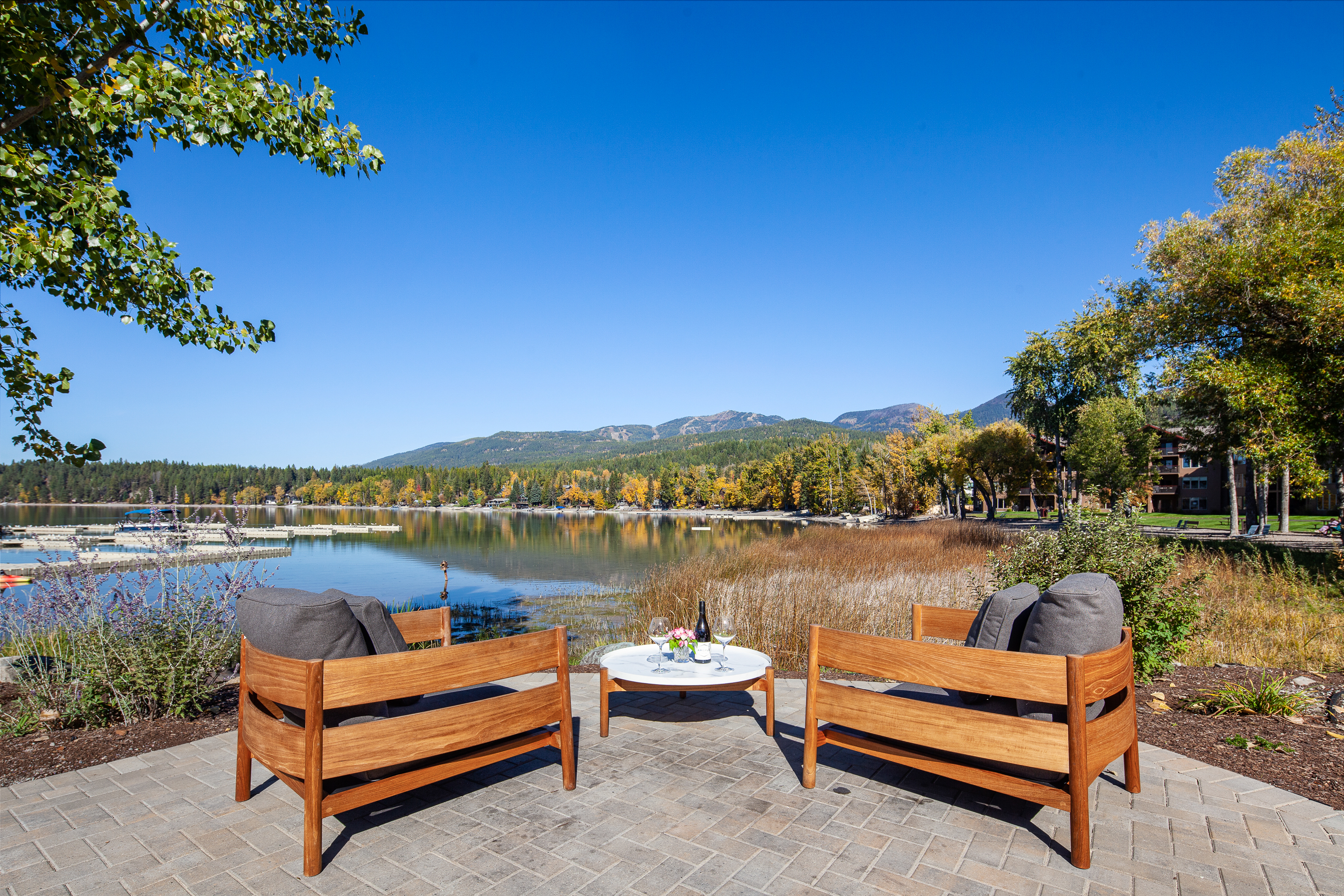 Your lakeside table for two awaits! – Glacier View Studio