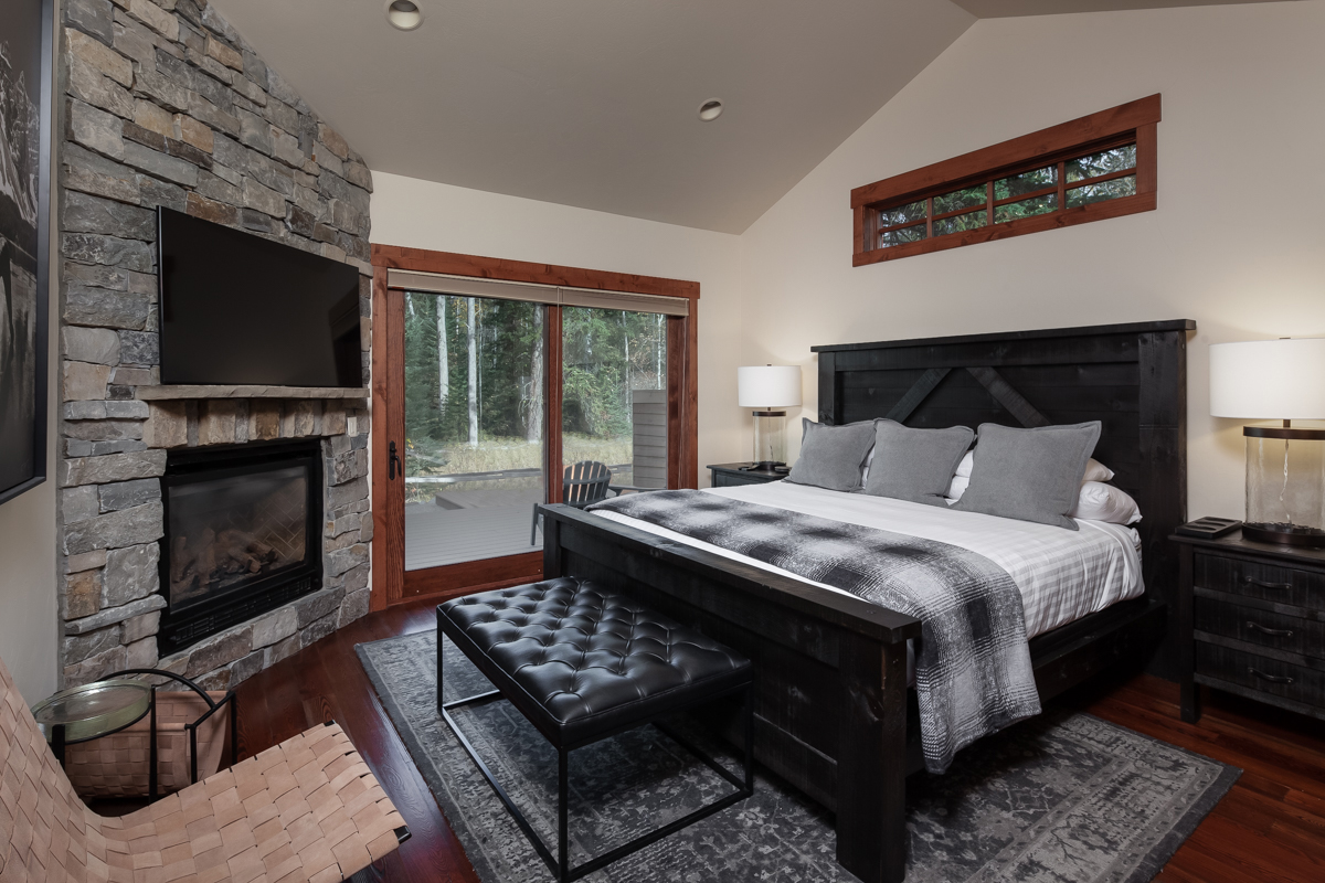 Luxury Home #2, Luxury Homes by The Lodge, Whitefish, Montana – Lindsay Dahl, Glacier View Studio