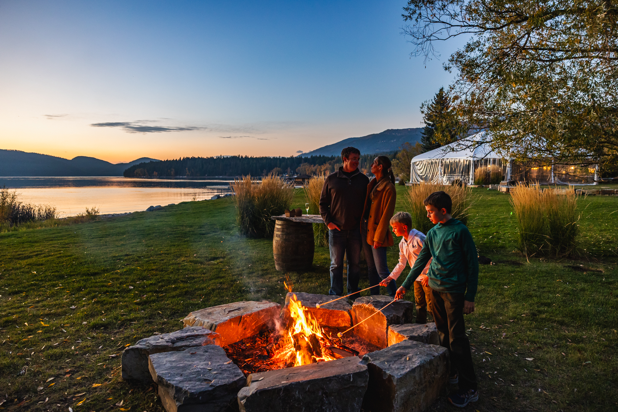 Family Lakeside S'mores - Noah Couser