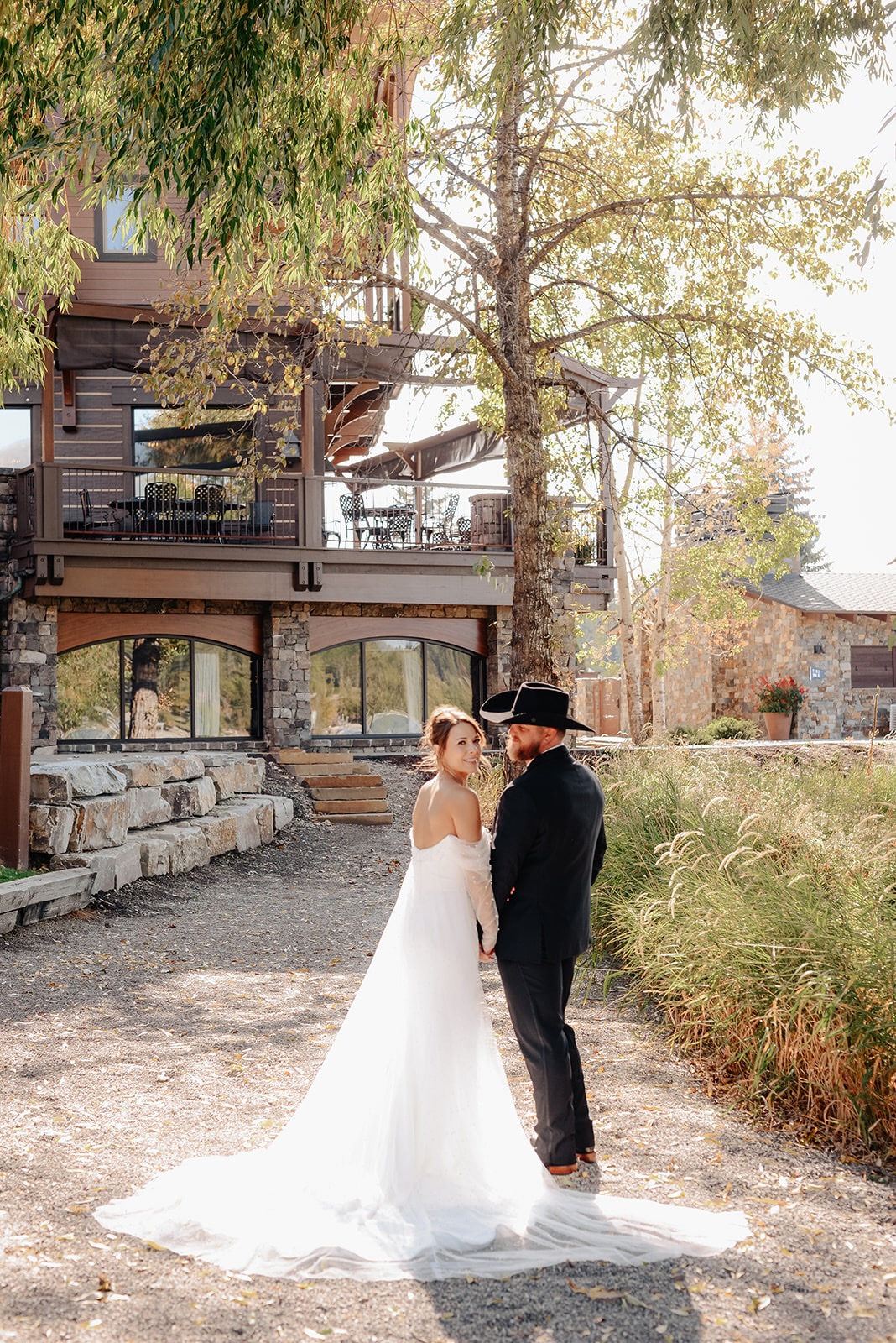 Lakeside weddings in Whitefish Montana – Lauren Ashley