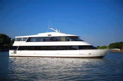 volunteer princess luxury yacht tennessee river valley