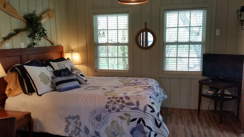 Up the Creek Kayak and Canoe Rentals Tennessee River Valley