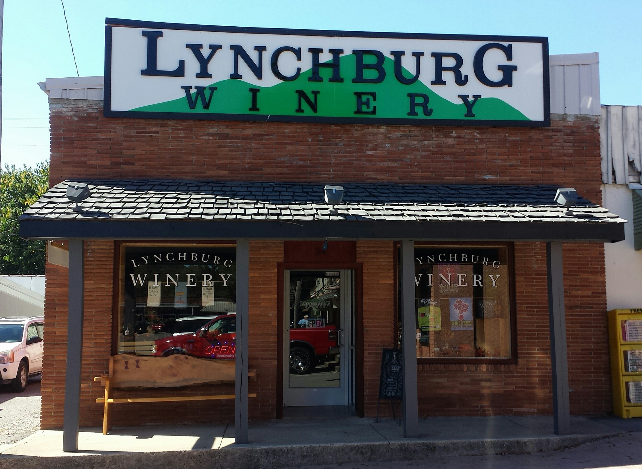 lynchburg-winery-tennessee-river-valley