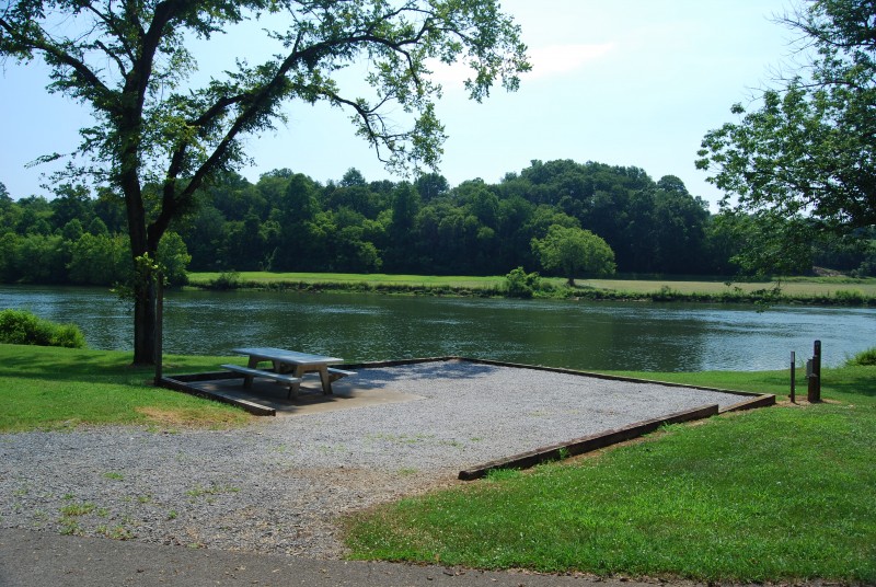 Douglas Dam Headwater and Tailwater Campgrounds Tennessee River Valley