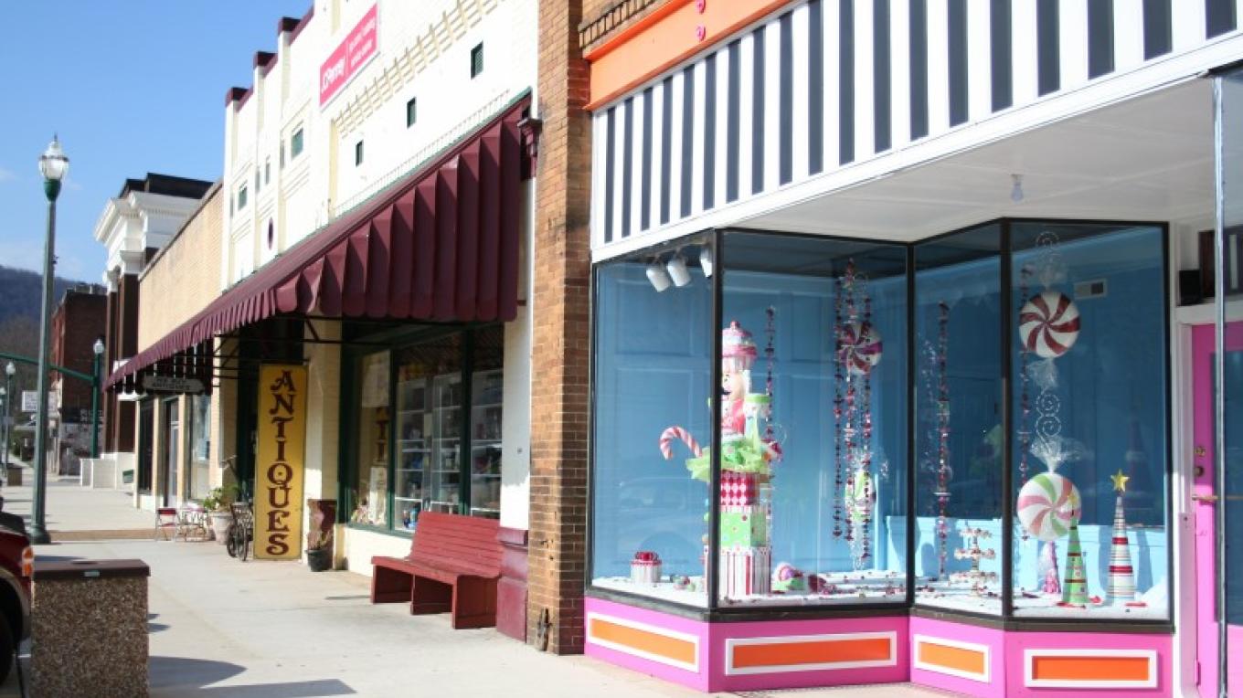 Downtown Rockwood Tennessee River Valley