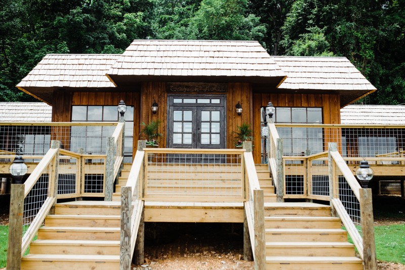 Hagy's Catfish Hotel Tennessee River Valley