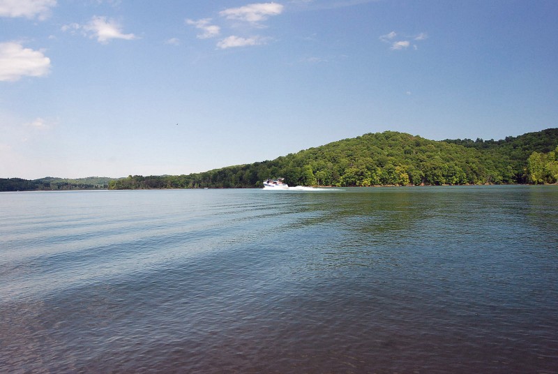 Deerfield Resort on Norris Lake Tennessee River Valley