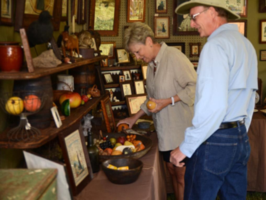"Days of the Pioneer" Antique Show Tennessee River Valley