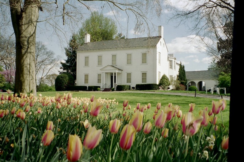 Crescent Bend House and Gardens | Tennessee River Valley