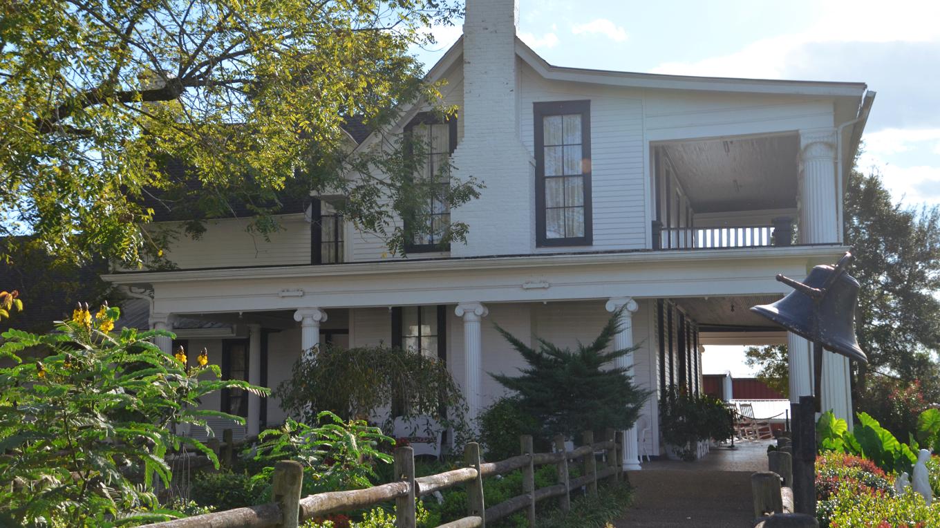 Loretta Lynn�s Other Story | Tennessee River Valley Loretta Lynn�s Other Story | Tennessee River Valley