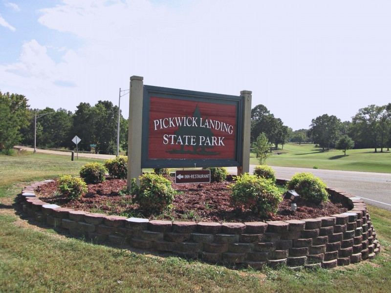 Pickwick Landing State Park Golf Course Tennessee River Valley