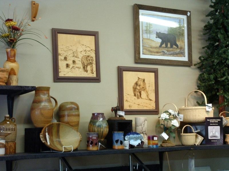 Coker Creek Gift Shop Tennessee River Valley