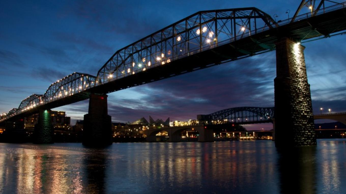 Chatt Bridge Walnut Street Bridge, Chattanooga, Tenn. | Tennessee River Valley