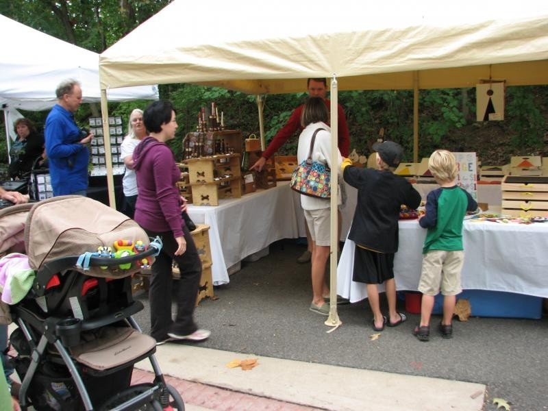 Labor Day Weekend Arts & Crafts Festival Tennessee River Valley