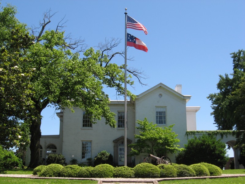 Confederate Memorial Hall (Bleak House) Tennessee River Valley
