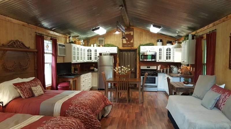 Up the Creek Kayak and Canoe Rentals Tennessee River Valley