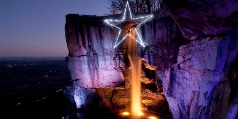 Rock City S Enchanted Garden Of Lights Tennessee River Valley